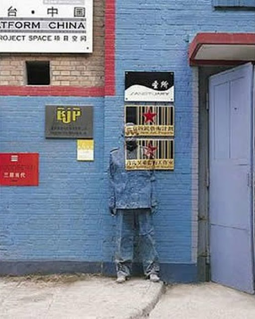 Liu Bolin The Invisible Man | Amazing Camouflage Art