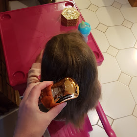 dessata mini detangling brush | Almost Posh