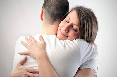 hugging reduces stress releases oxytocin