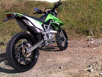 Kawasaki Trail KLX 150S Rear Pic