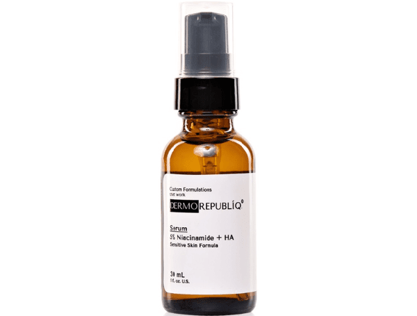 Dermorepubliq's Niacinamide + Hyaluronic Acid Sensitive Skin Formula Serum