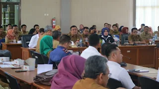 Azis Minta Semua Dinas Untuk Dapat Melaporkan Data Yang Di Butuhkan Untuk Menerapkan SIMDA