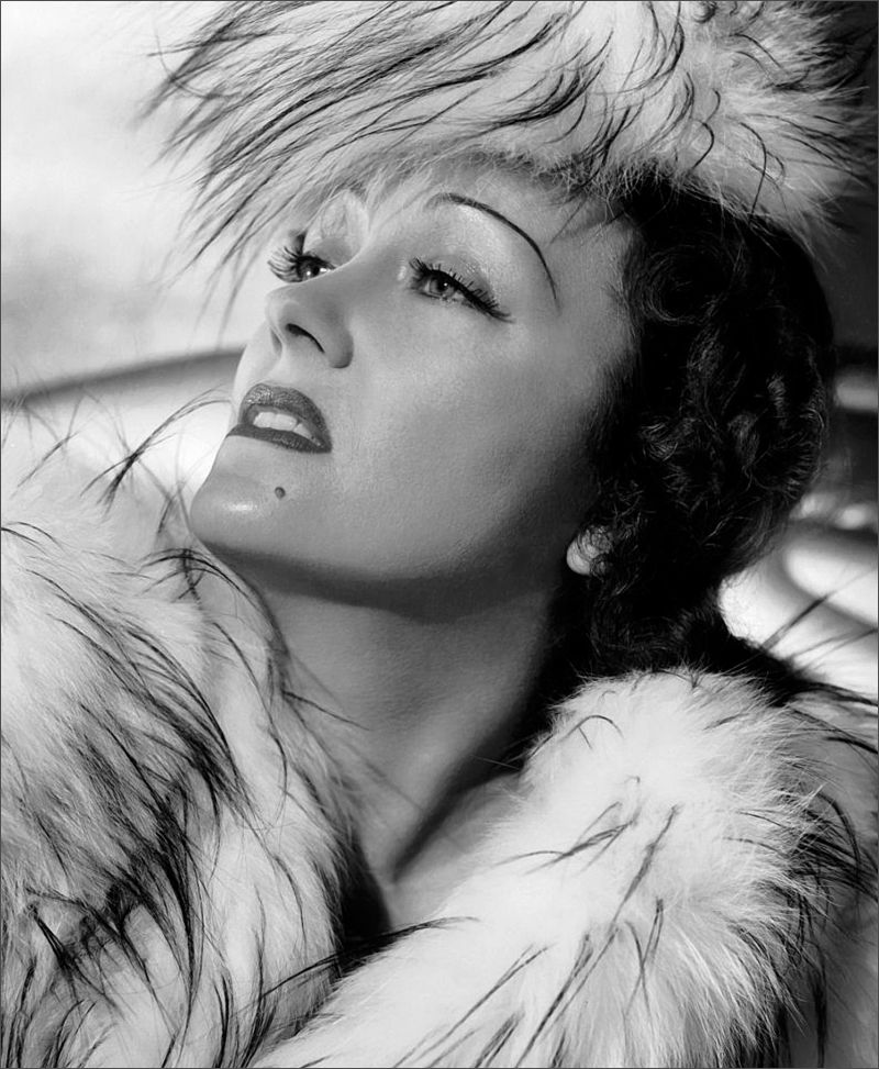 Stratfor and Gloria Swanson