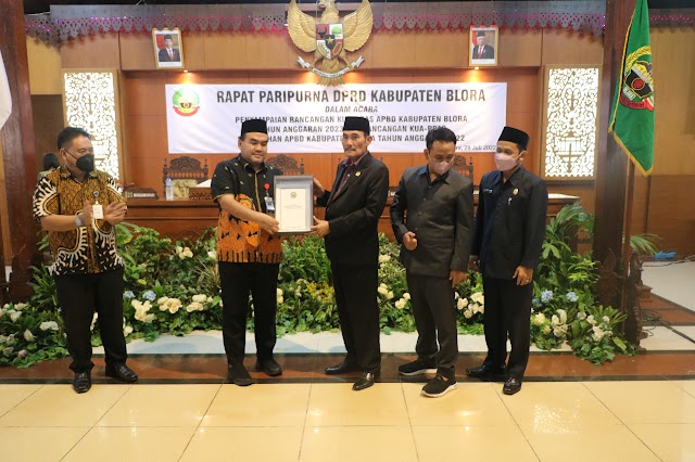 DPRD BLora Gelar Sidang Paripurna, Penyampaian KUA-PPAS TA 2023 dan R KUA-PPAS Perubahan APBD TA 2022