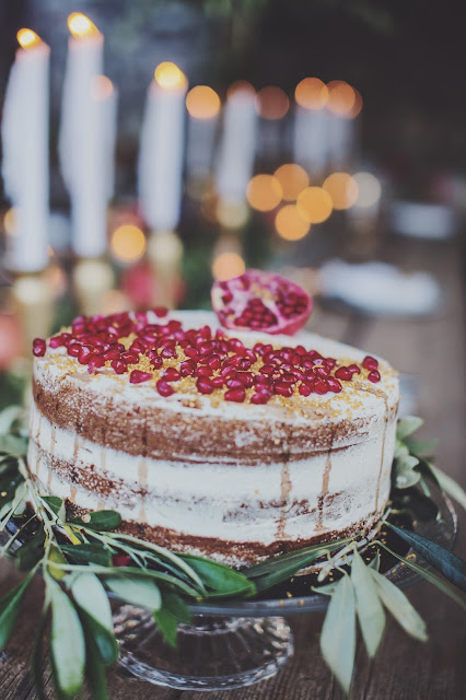 wedding cake pomegranate