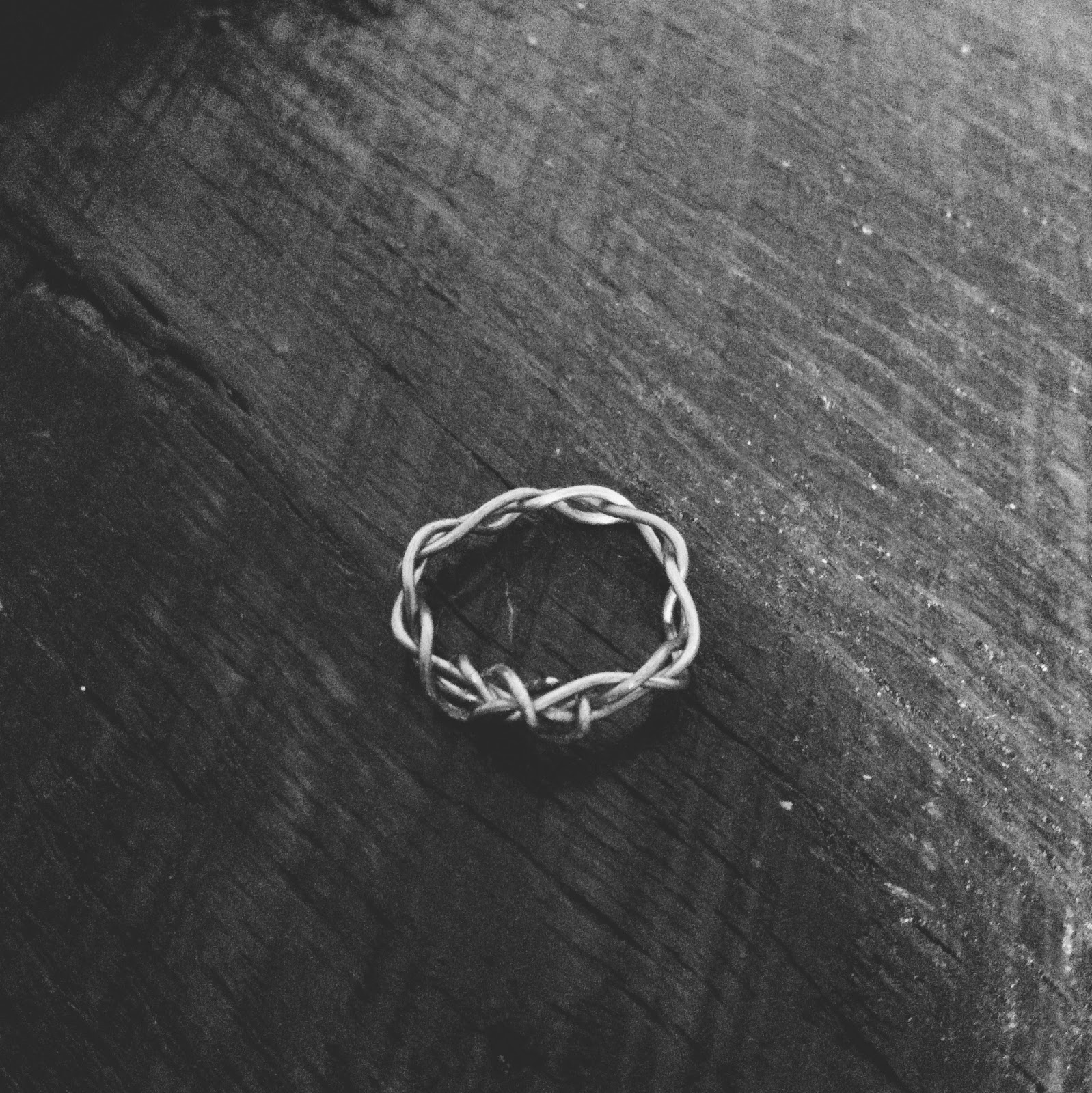 One Fine Pine: DIY BRAIDED RING