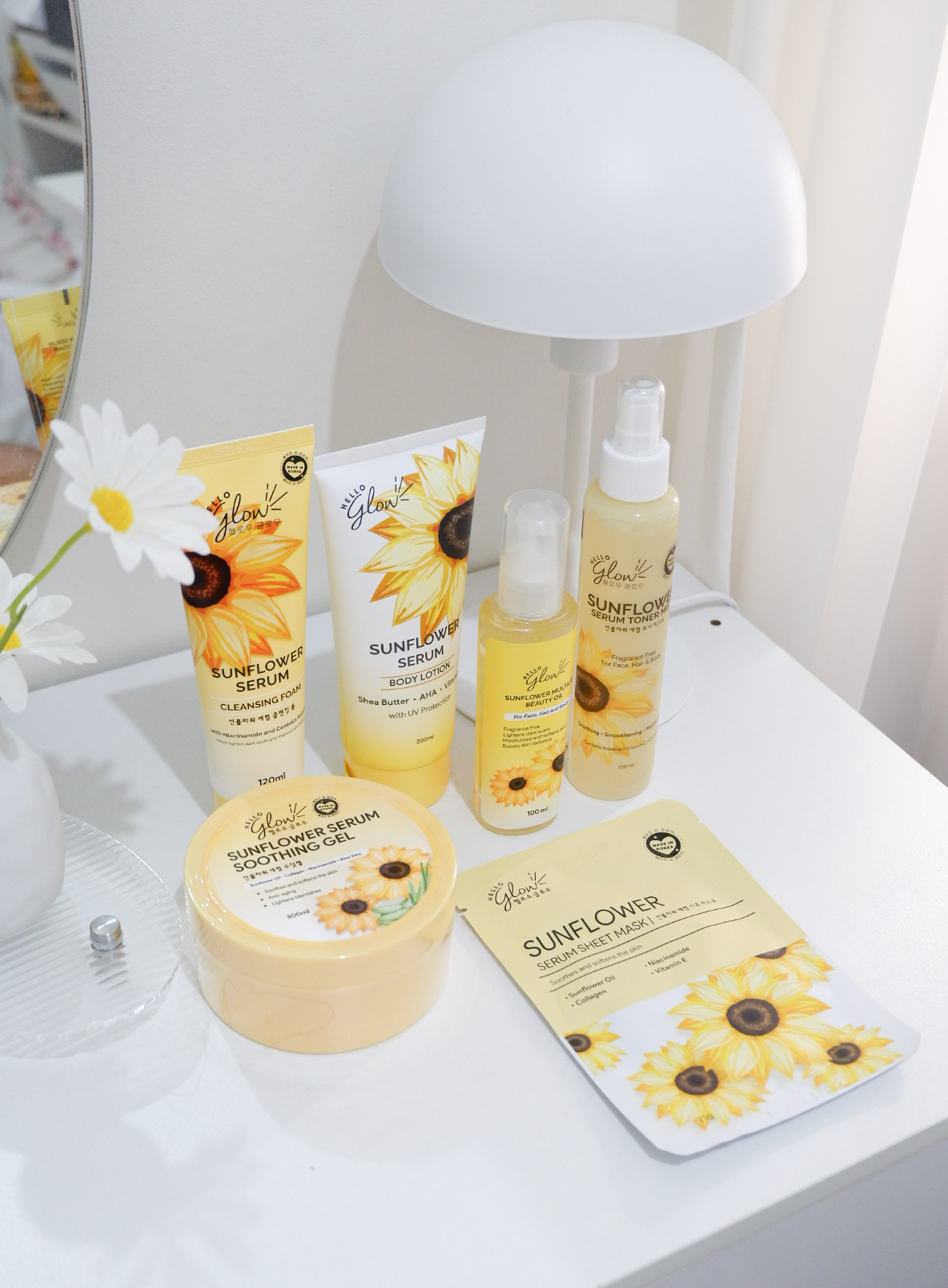 Reveal your radiant and youthful skin! Say hello to Hello Glow’s newest SUNFLOWER COLLECTION!