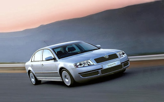 Skoda Superb Car Wallpaper