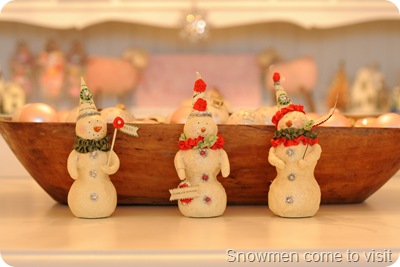 Snowmen decorate the table