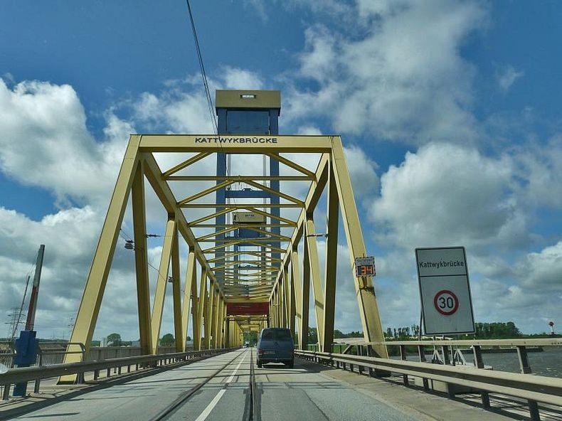 hamburg-bridges-6