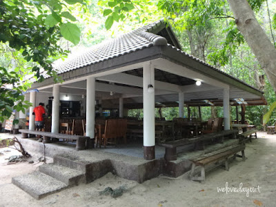 Sheltered dining area at Ko Hong Island