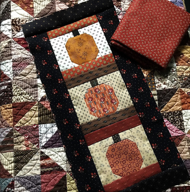 mini pumpkins quilt pattern