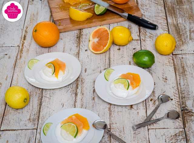 Mini-pavlova aux agrumes