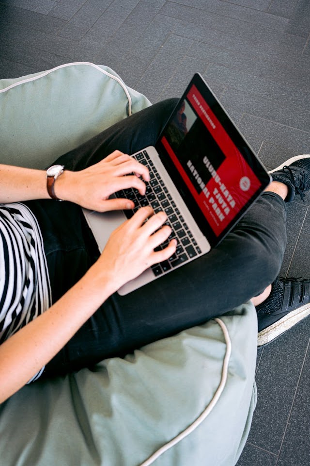 Why Blogging Is Important Your Website ? 