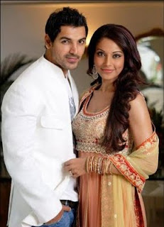 Bollywood Hot Couples