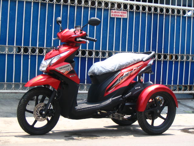 motor modifikasi roda 3  tahun ini