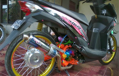 http://bengkelotomotif20.blogspot.com/2014/03/modifikasi-motor-honda-beat-terbaru-2014.html