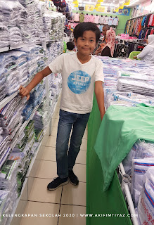 Baju Sekolah Murah