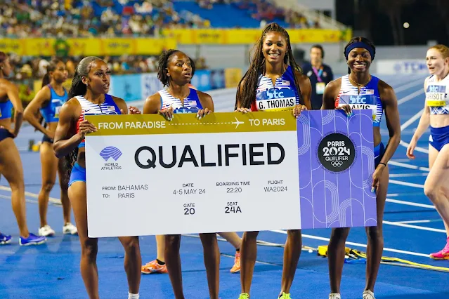 RunBlogRun @RunBlogRun 5 พ.ค. 2024  Spectacular run by Team USA women's 4x100m squad at the World Relays!  Tamari Davis, Gabby Thomas, Celera Barnes & Melissa Jefferson blazed through with a time of 42.21s, clinching the first heat victory over France in 43.09s and Nigeria in 43.15s. #WorldRelays #TeamUSA