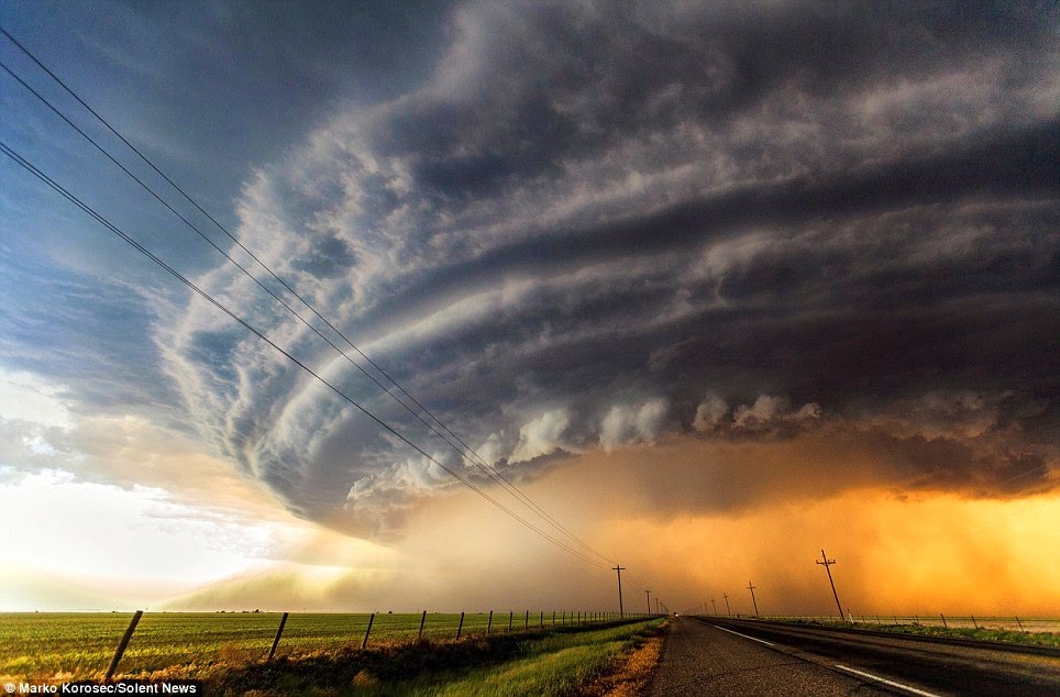 2.) Looks like a UFO. - These Clouds Are Scary As Hell. Better Bring An Umbrella.