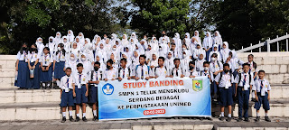 Outing Class Siswa SMP Negeri 1  Teluk Mengkudu Ke Digital Library Unimed Berlangsung Sukses