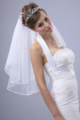 Center+Fold+Cacsading+Beaded+Edge+Elbow+Length+Bridal+Veil