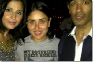 Kareena Kpoor t shirt