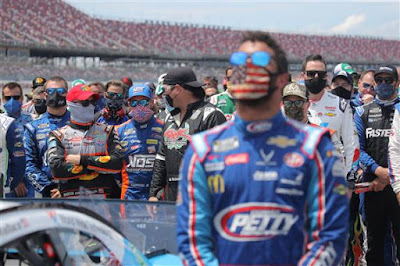 #NASCAR drivers push the #43 Victory Junction Chevrolet to the front of the grid