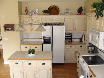   Paint Kitchen Cabinets on How To Paint Kitchen Cabinet With A Sprayer   Kitchen Design Photos