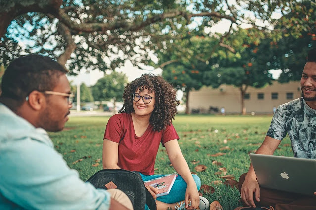 Why International Students Should Get Involved In Campus Clubs