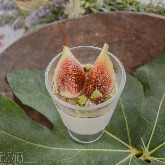 Mousse with figs