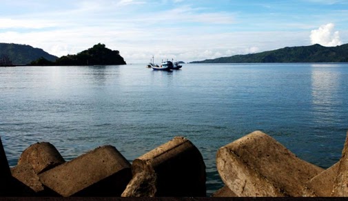 Keindahan Pantai Prigi Trenggalek Objek Wisata Terbaik di Jawa Timur