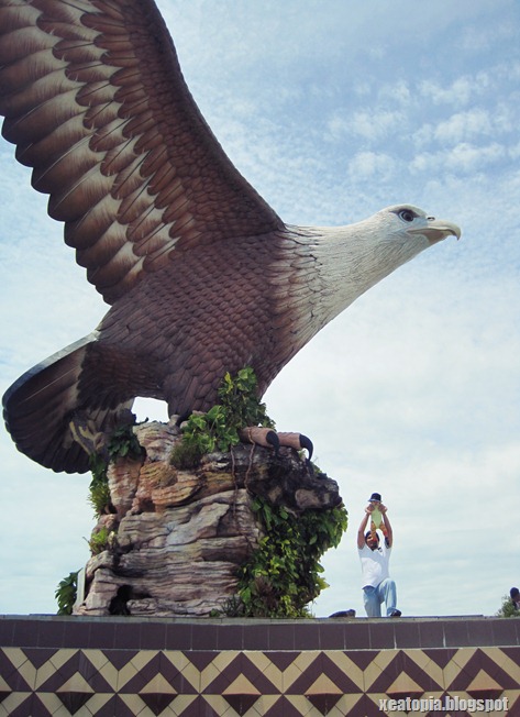 B21