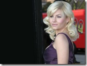 elisha cuthbert (39)