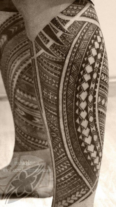 tribal_na_perna_tatuagem_para_homens