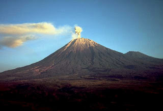 Mount Bromo Tour, Kawah Ijen / Ijen Crater Tour, Yogyakarta borobudur Tour Prambanan Tour