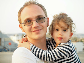 baby with daddy