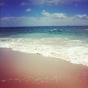 Over the weekend, i went to the beach twice with my friend, April. (img )