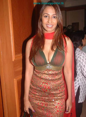 Kashmira Shah Hot Photo