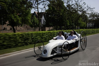 Modern Design F-Cell Roadster Hybrid Mercedes-Benz Concept Car