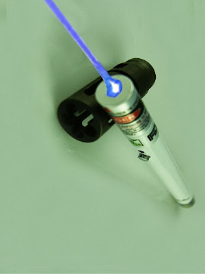 blue laser pointer