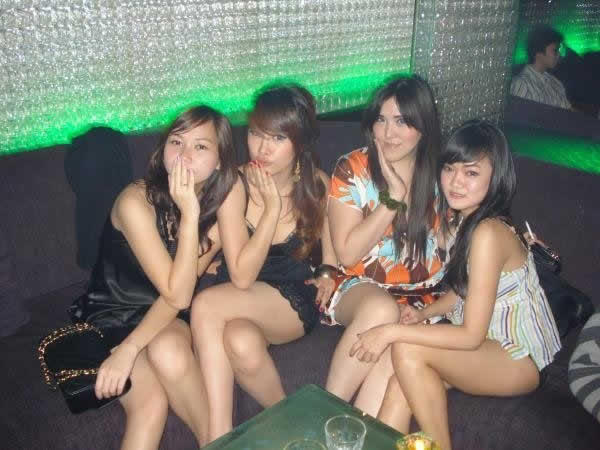 The Best Nightlife in Jakarta: Clubs, Bars, Spas 