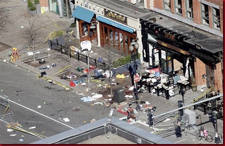 Foto Pasca Ledakan Di Boston Amerika Serikat