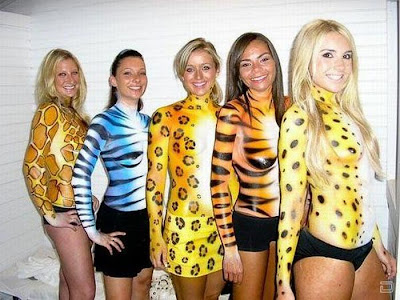 girls bodypaint