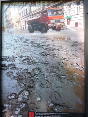 Liaz 110 - sprzątanie po powodzi w Pradze w 2002 roku