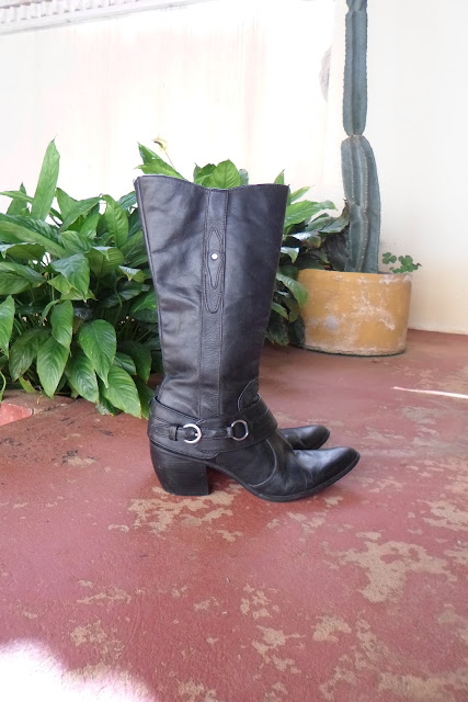 Bota em couro legítimo cano alto estilo country 39