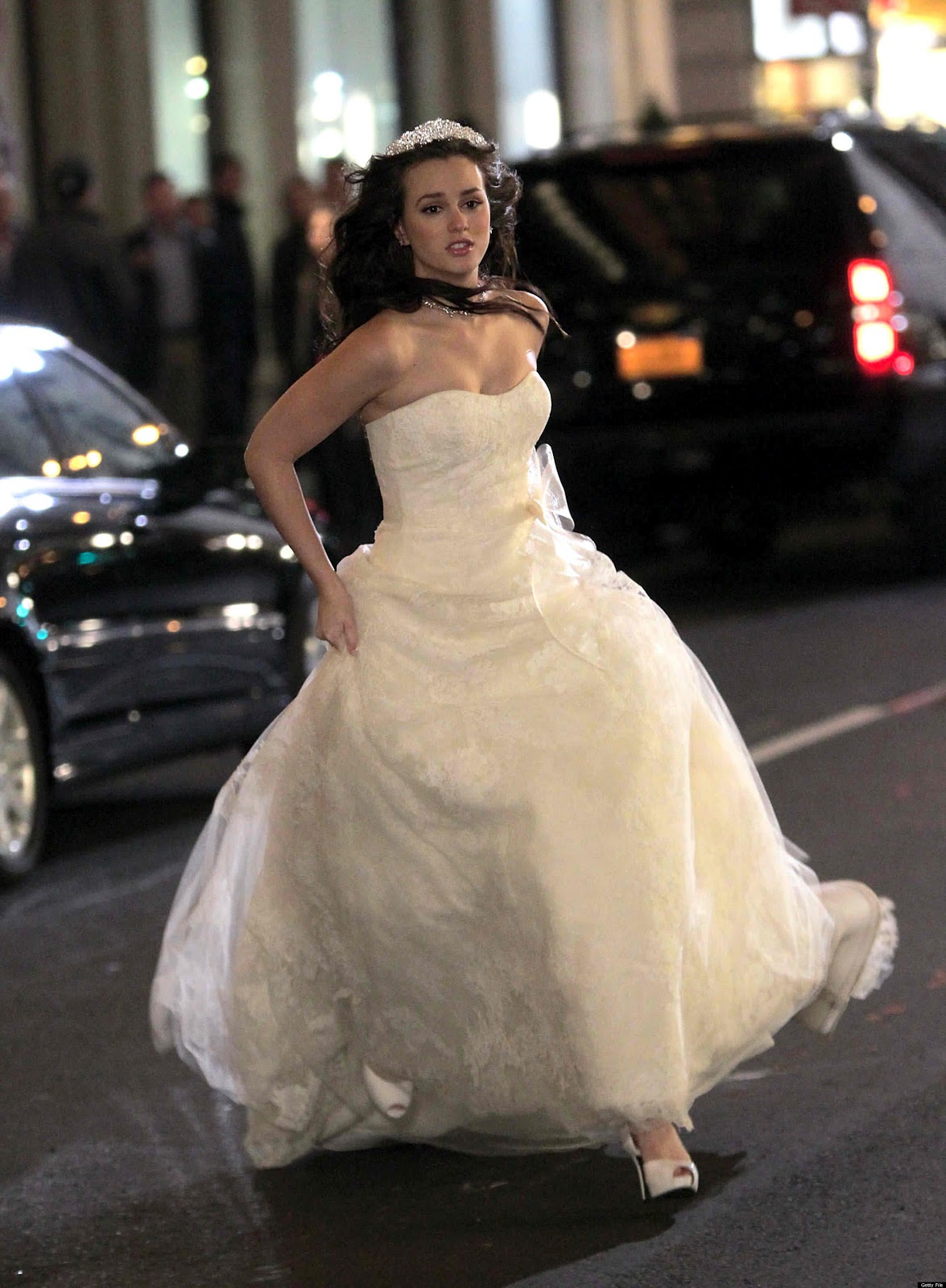 Gossip Girl  Season 5 Royal Wedding  Dress  Style  Vanity