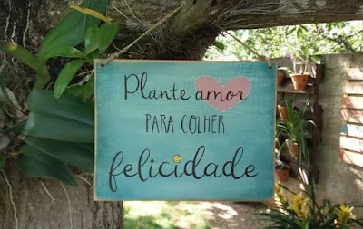 28 ideias de frases para compor seu jardim