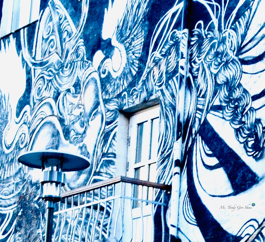 "Ode To Mother" is the most famous mural in Reykjavik, Iceland | Ms. Toody Goo Shoes