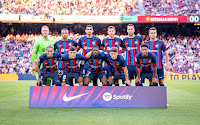 F. C. BARCELONA. Temporada 2022-23. Ter Stegen, Koundé, Ronald Araújo, Lewandowski, Busquets y Eric García. Raphinha, Pedri, Dembélé. Gavi y Balde. F. C. BARCELONA 4 REAL VALLADOLID C. F 0 Domingo 28/08/2022, 19:30 horas. Campeonato de Liga de 1ª División, jornada 3. Barcelona, Spotify Nou Camp: 83.972 espectadores. GOLES: 1-0: 24’, Lewandowski. 2-0: 43’, Pedri. 3-0: 64’, Lewandowski. 4-0: 90+2’, Sergi Roberto.